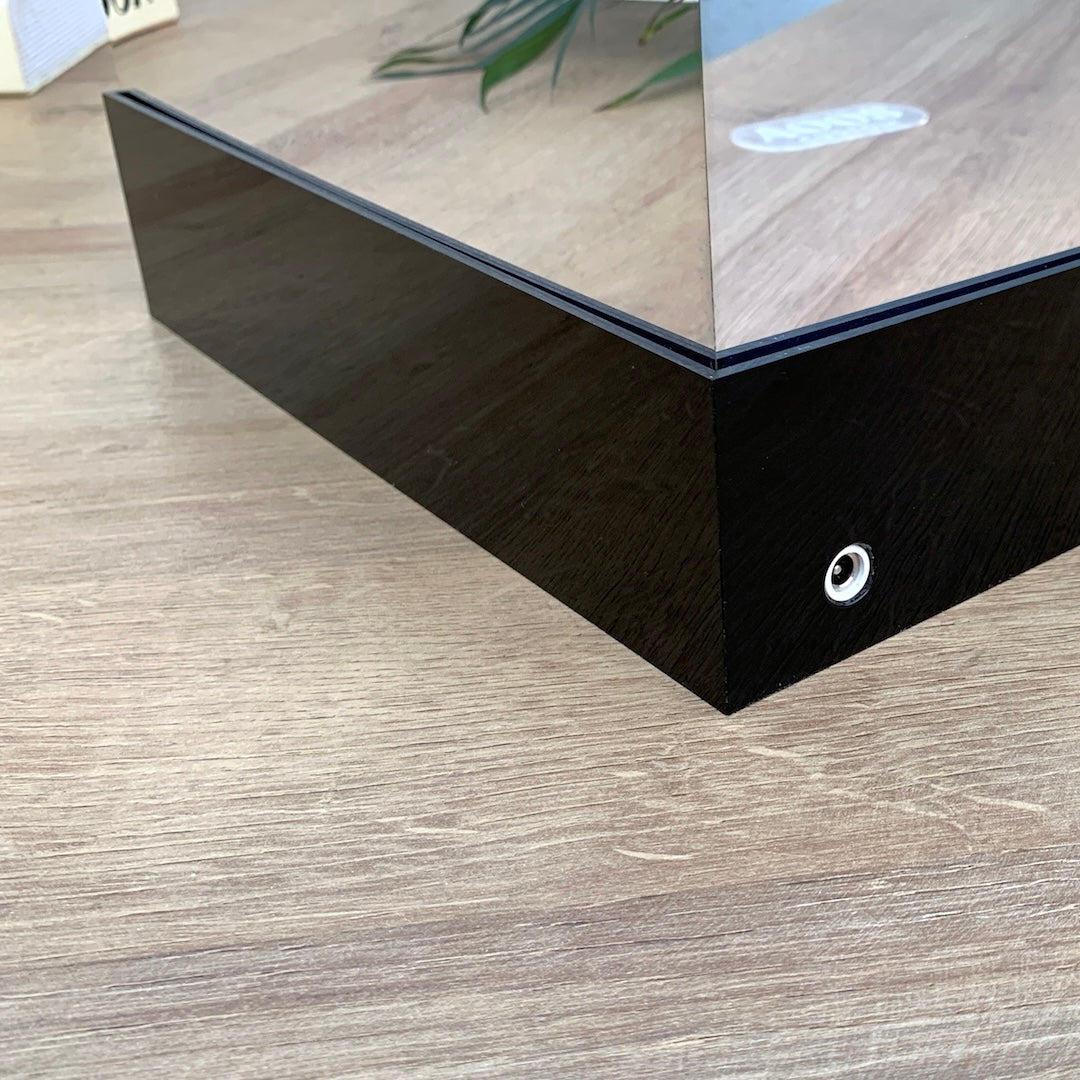 Custom Neon Infinity Tunnel Mirror 3D Illusion Retail Store Display Cases with LED Lights