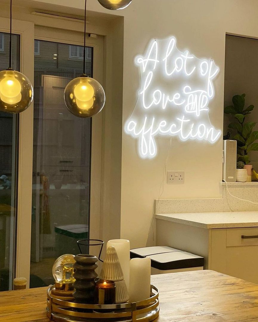 A Lot of Love and Affection Neon Signs, Neon Lights, LED Neon Signs for Room, Bars Light Up Signs, Cool Neon Light Signs, Neon Wall Lights