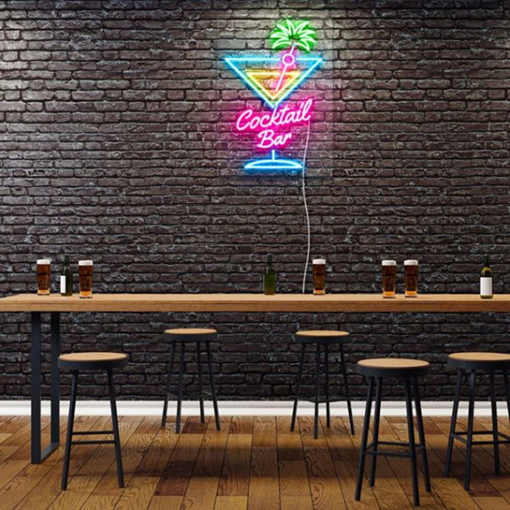 Cocktail Bar Neon Sign
