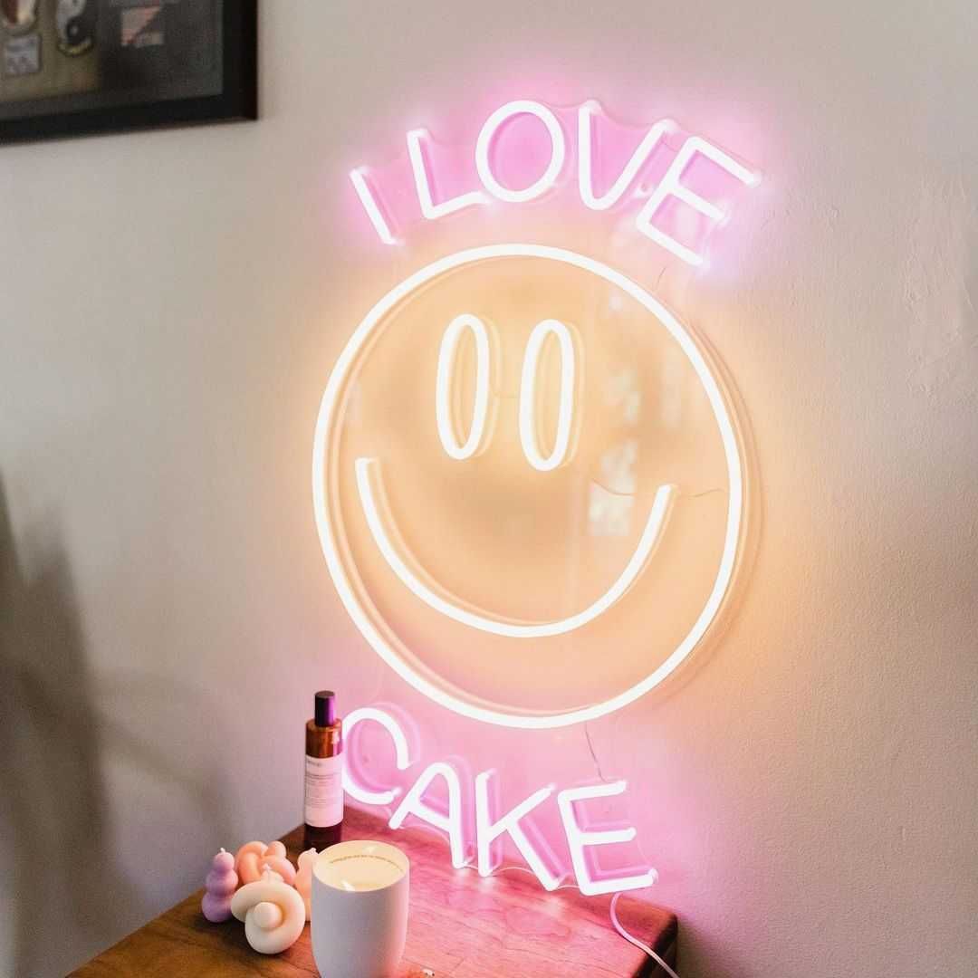 I Love Cake Smiley Face Neon Sign