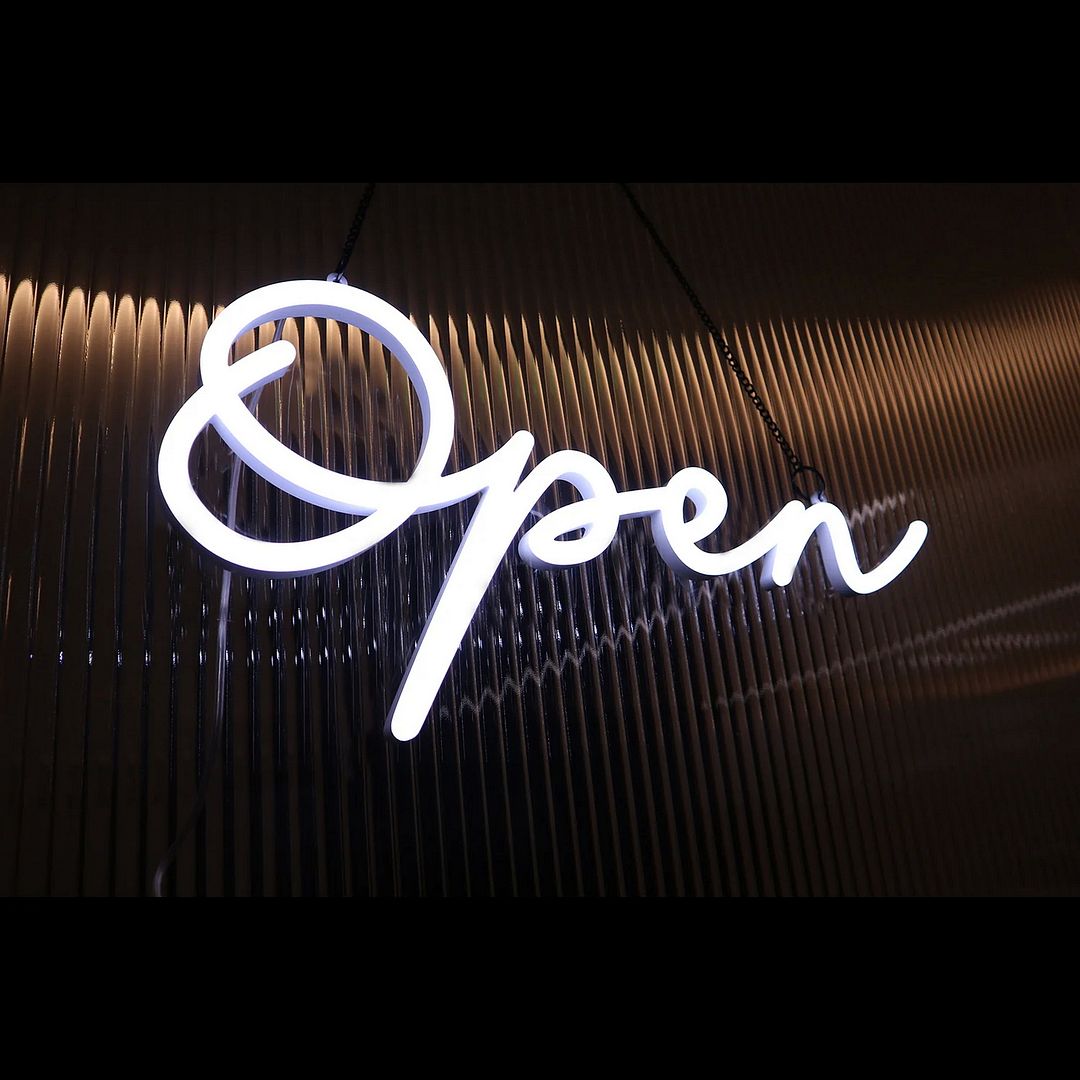 Open Neon Sign, image size:1080x1080