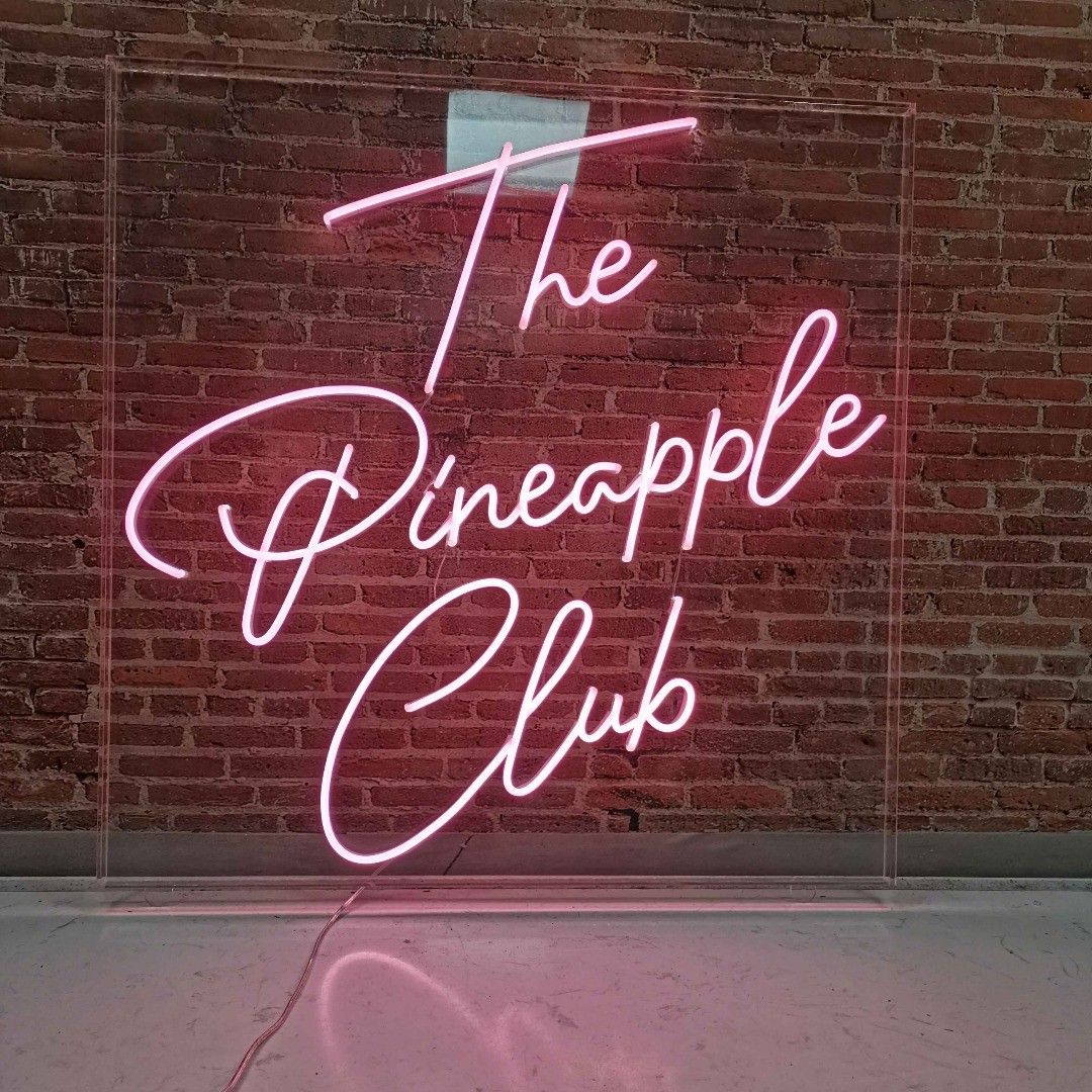 The Pineapple Club Neon Sign AOOS