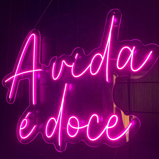 A Vida e Doce Life is Sweet Portuguese LED Neon Sign for Wedding light up sign