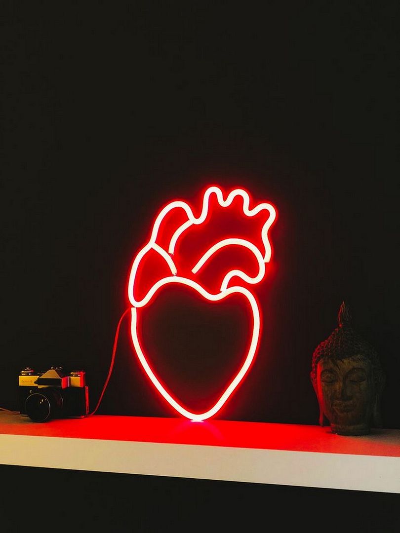 Anatomical Heart Neon Sign