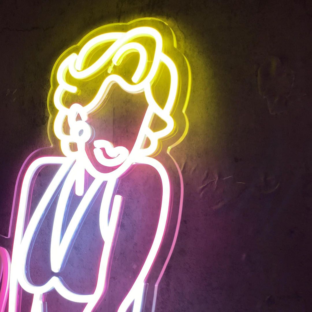 Animated Marilyn Monroe Neon Sign