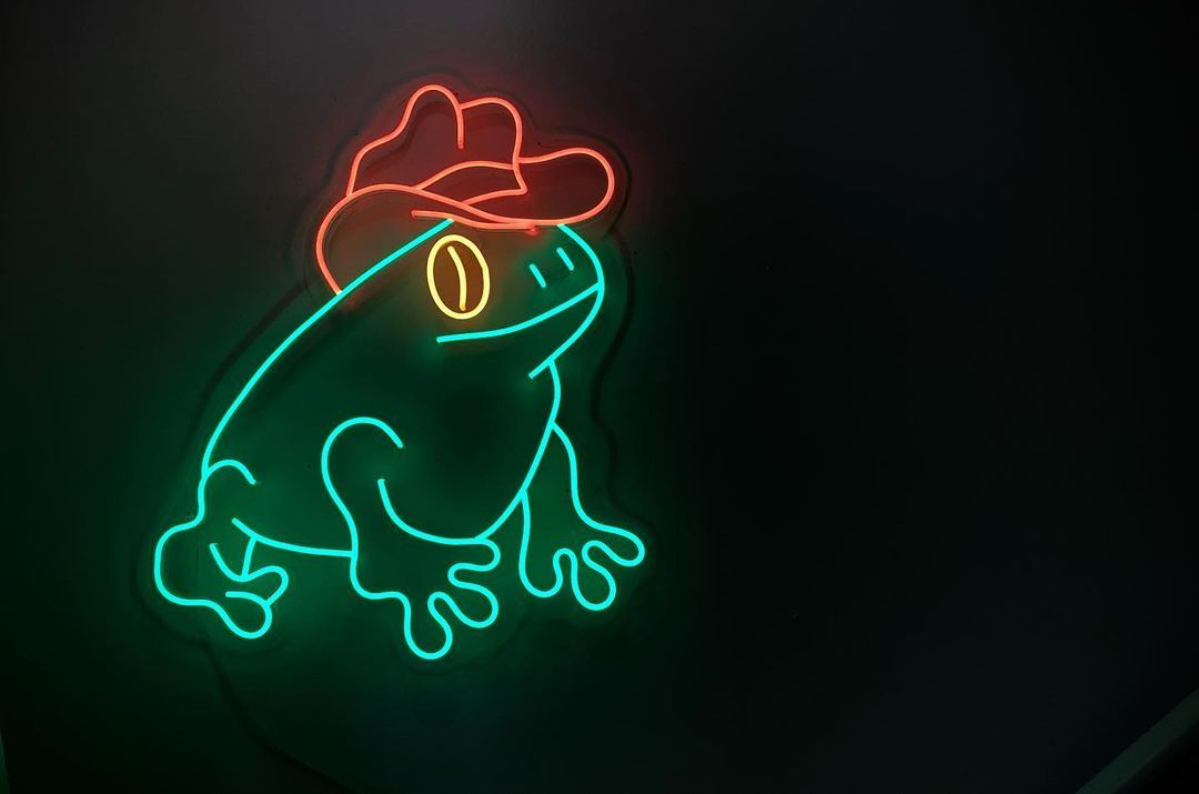 Frog with Cowboy Hat Neon Sign