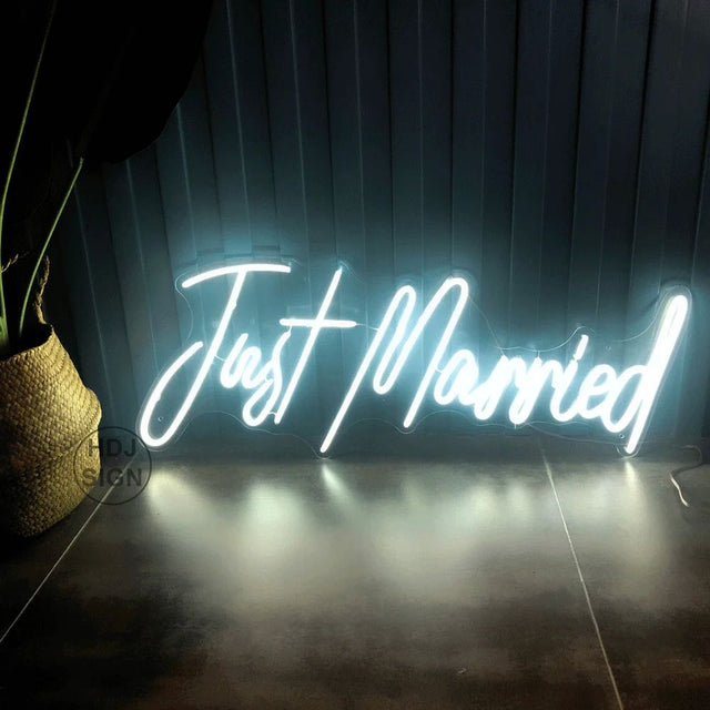 Just Married LED Neon Sign light up sign