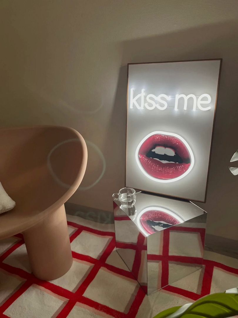 Kiss Me and Lips Neon Art Frame Neon