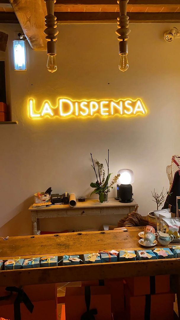 La Dispensa Italian LED Neon Sign for Bar light up sign