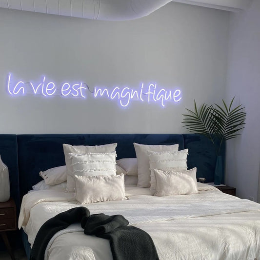 La Vie Est Magnifique Neon Sign