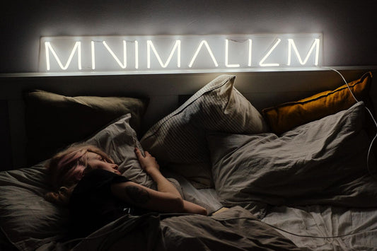 Minimalizm Polish Neon Sign