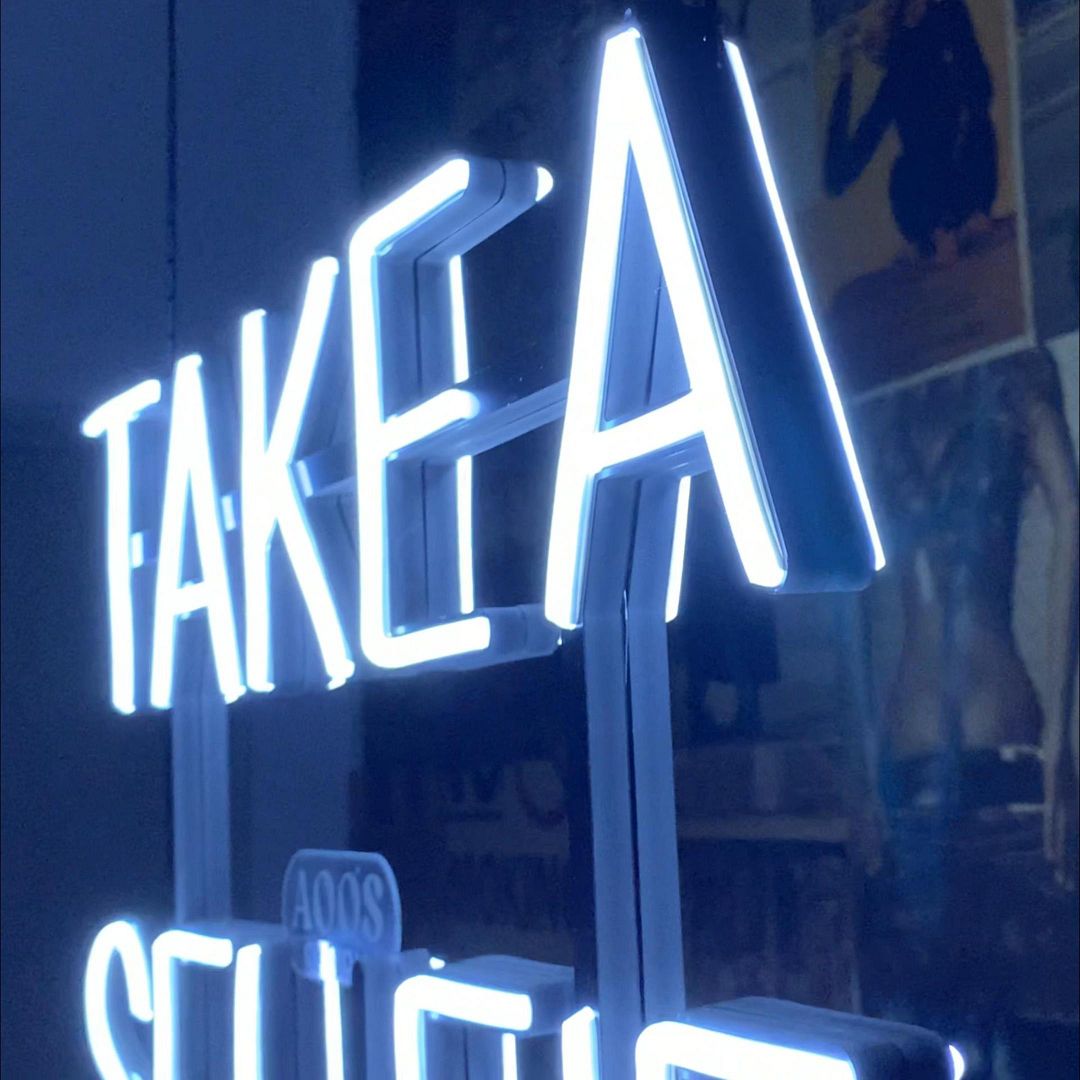 Sculpt Neon Sign Mirrored Hidden Messages: Take a Selfie and Fake a Life