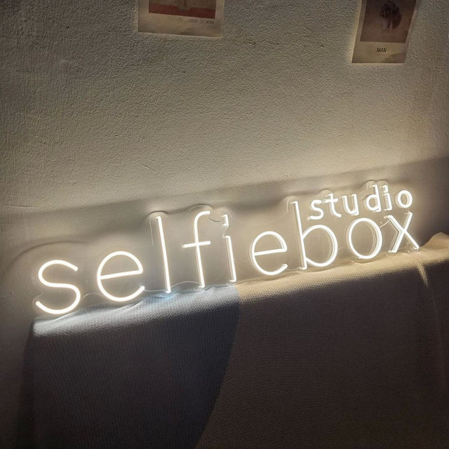 Selfiebox Studio LED Neon Sign for Photo Booth light up sign