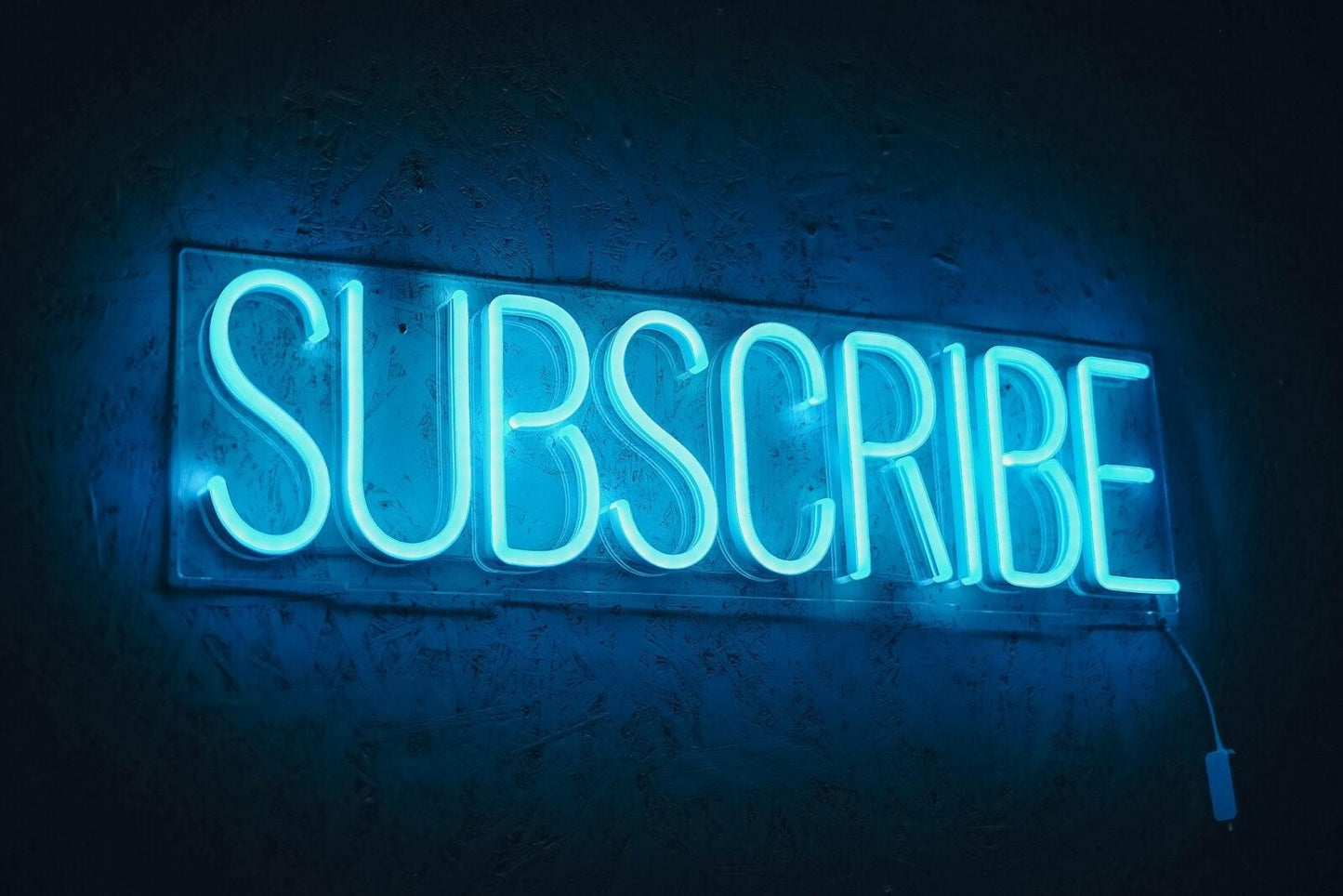 Subscribe Neon Sign