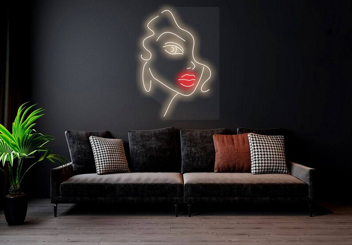 Woman Silhouette Neon Sign